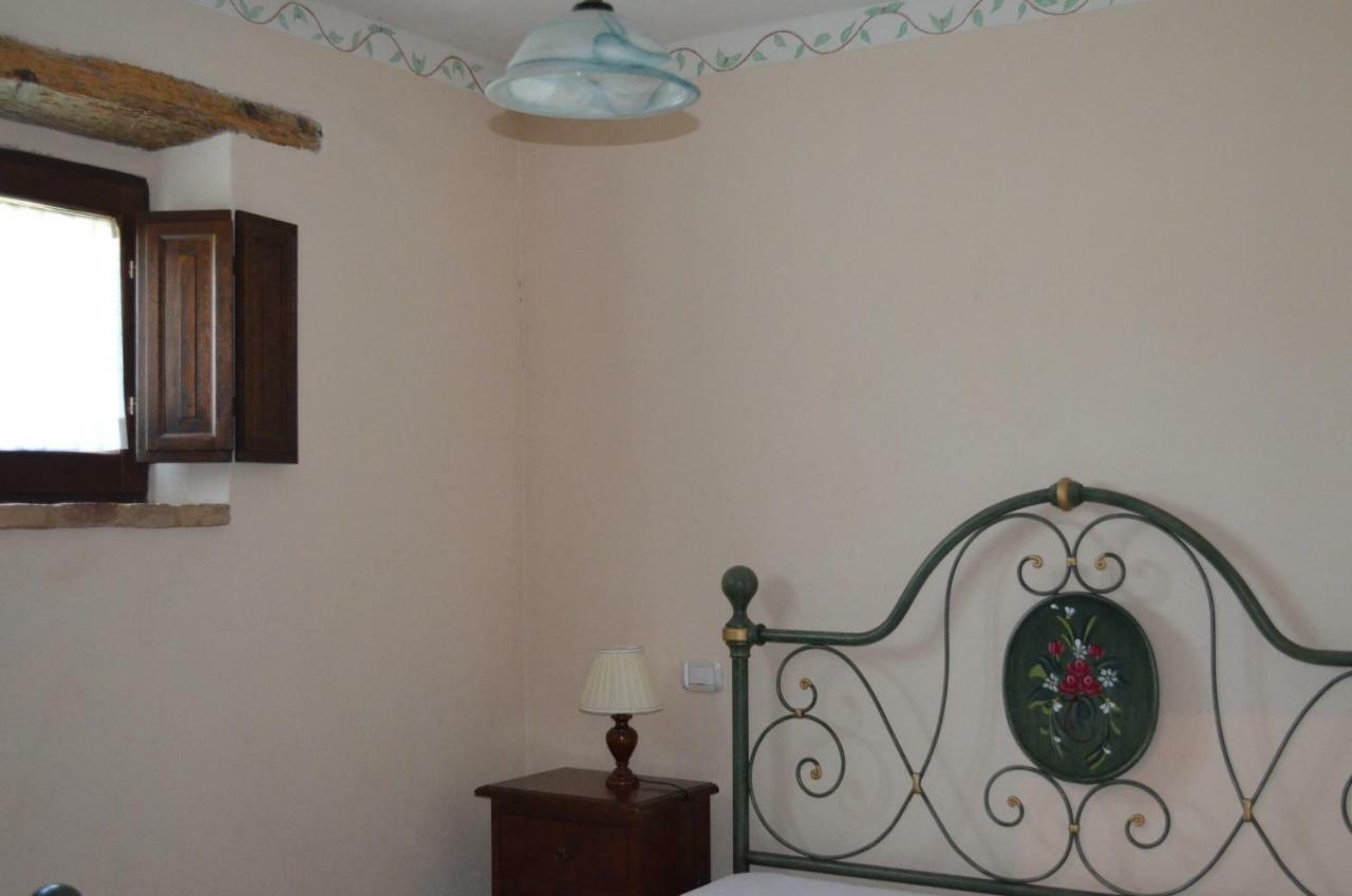 La Casina Degli Olivi Guest House Seggiano Екстериор снимка