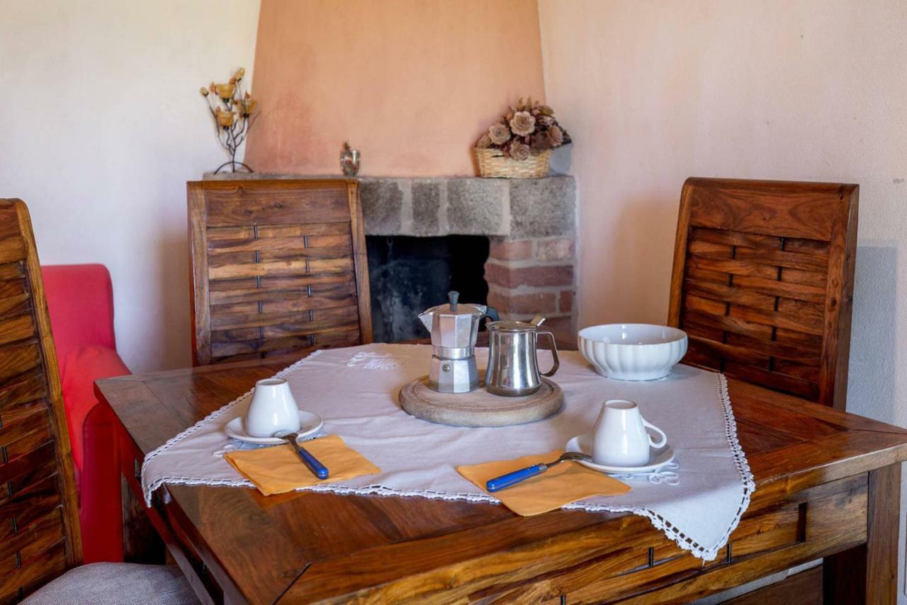 La Casina Degli Olivi Guest House Seggiano Екстериор снимка